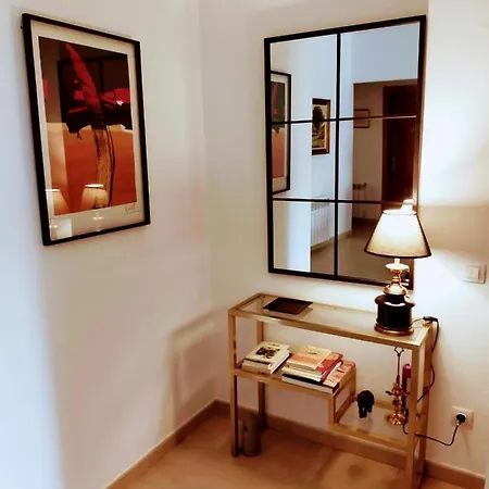 Apartment Planas Soleado, Amplio Con Vistas Y Parking